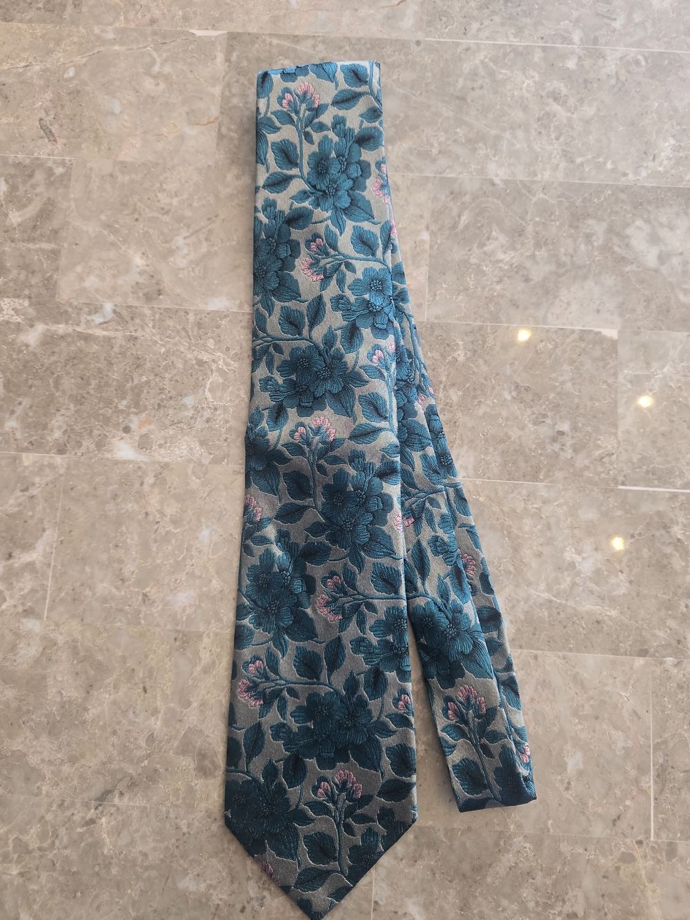 Vintage FENDI Floral Silk Tie